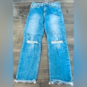 Like New Women’s Sz 28 Distressed Straight Just Black Blue Jeans
